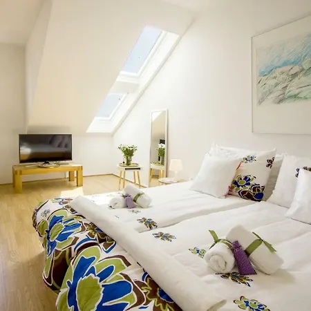 West Coast Luxury