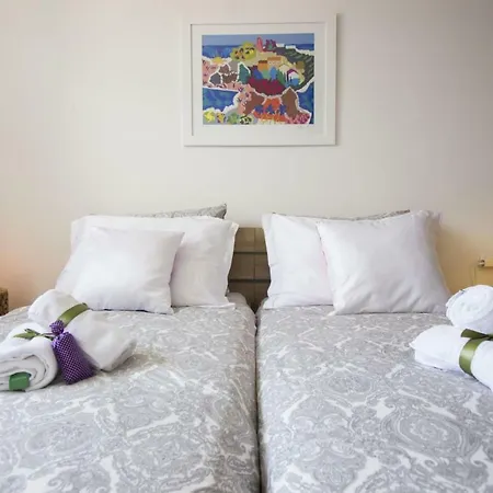 West Coast Luxury Apartamento *